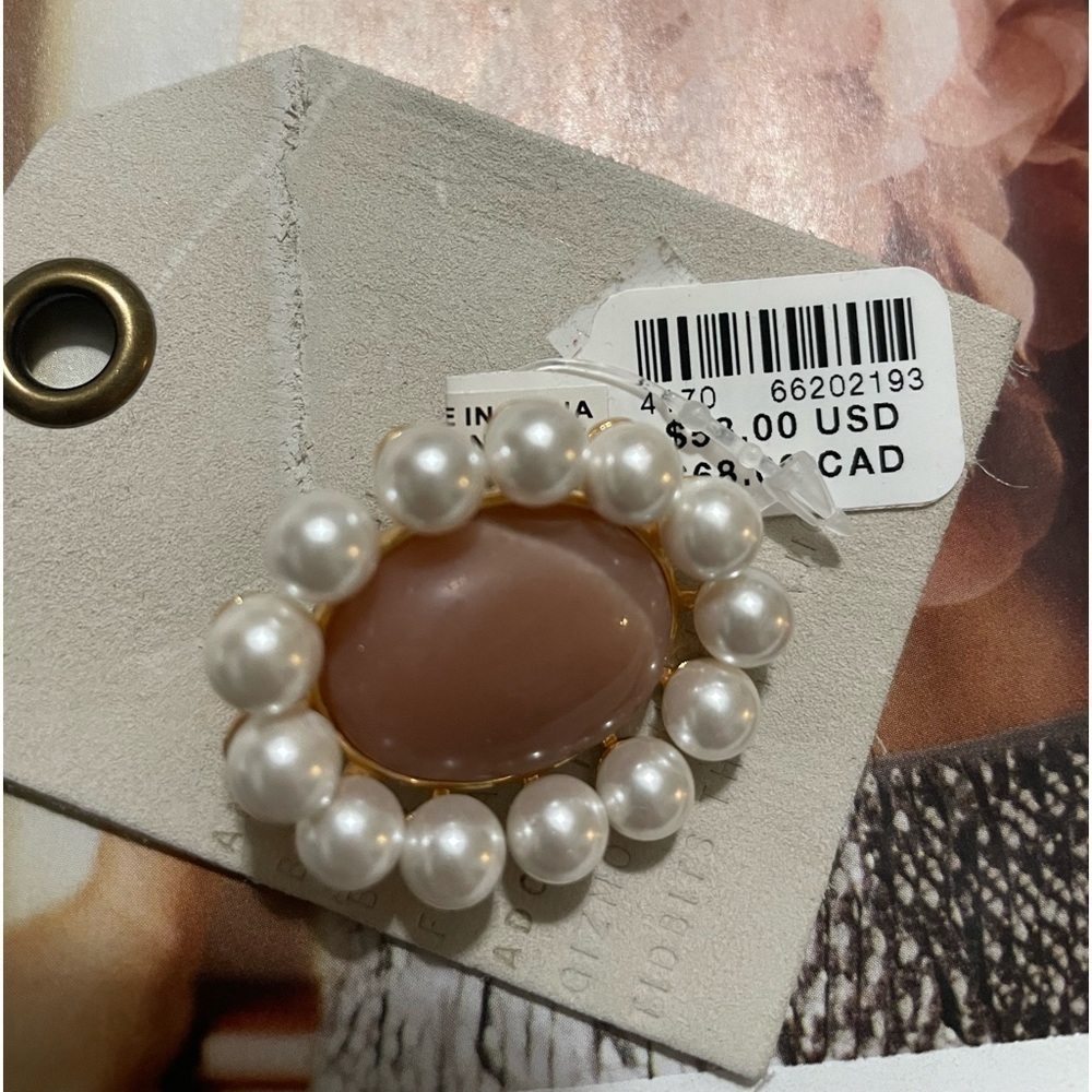 New - Anthropologie brooch - Picture 3 of 4
